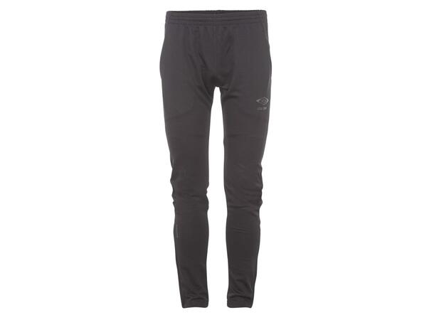 UMBRO Core Training Pant Jr Svart 140 Träningsbyxa junior 